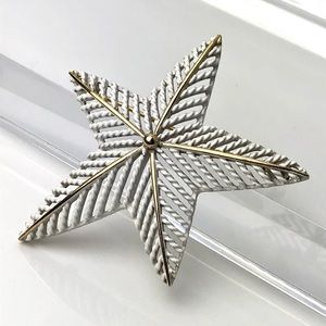 Signed MONET White Enamel Cut Out Starfish Brooch VTG